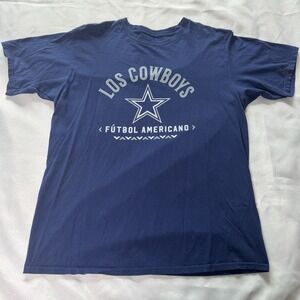 Dallas Cowboys 'Los Cowboys" Futbol Americano NFL Navy T Shirt Men's Large